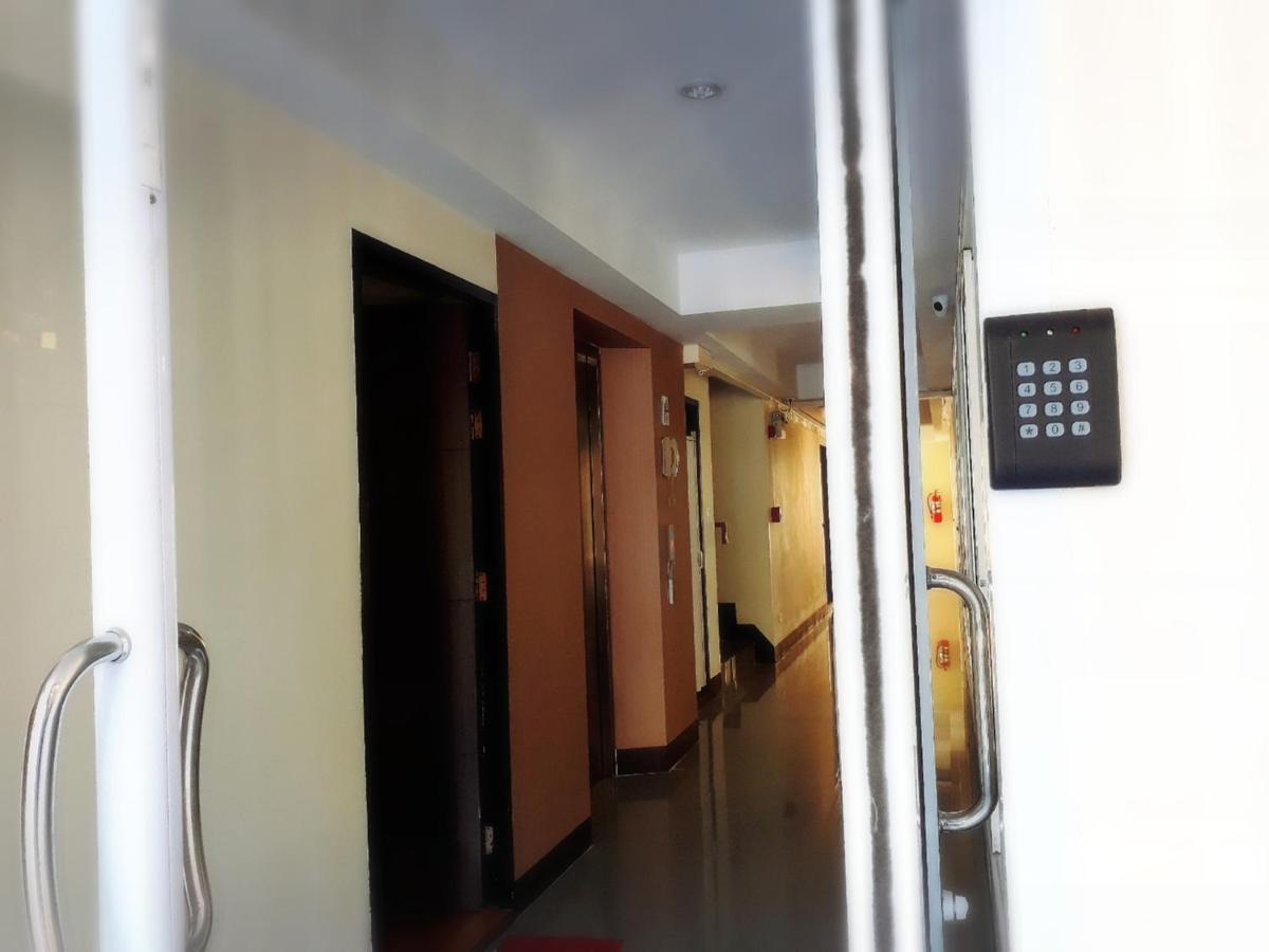 Airport A1 Hotel Chiang Mai Exterior photo